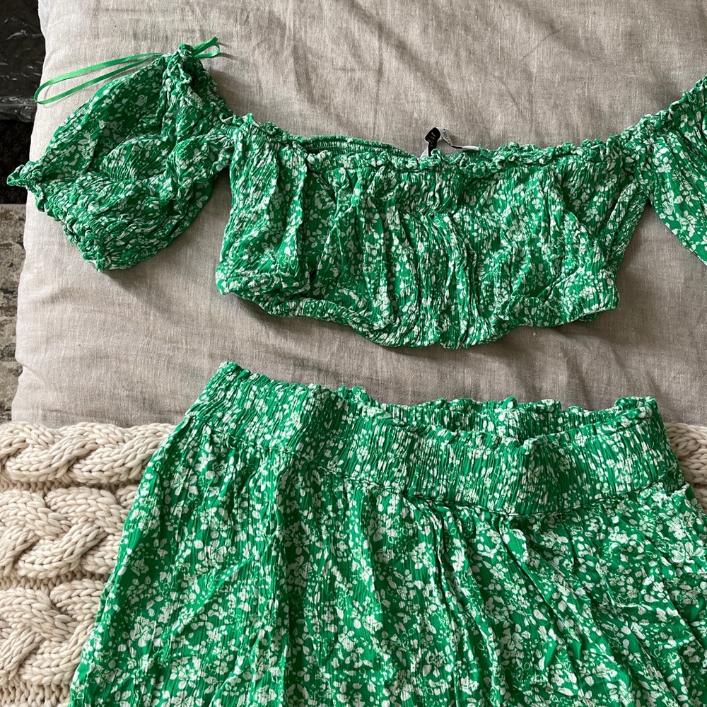 Zara Set - Picture 4 of 7